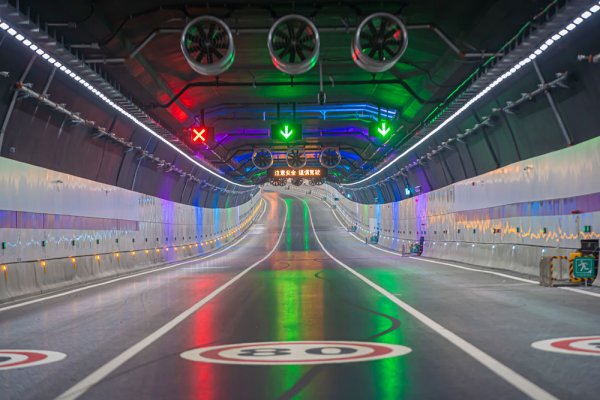 牛策略 北京“地下东六环”建成通车